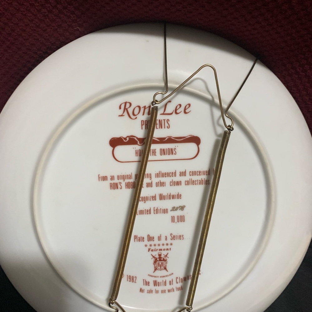Plate - Picture 2 of 3